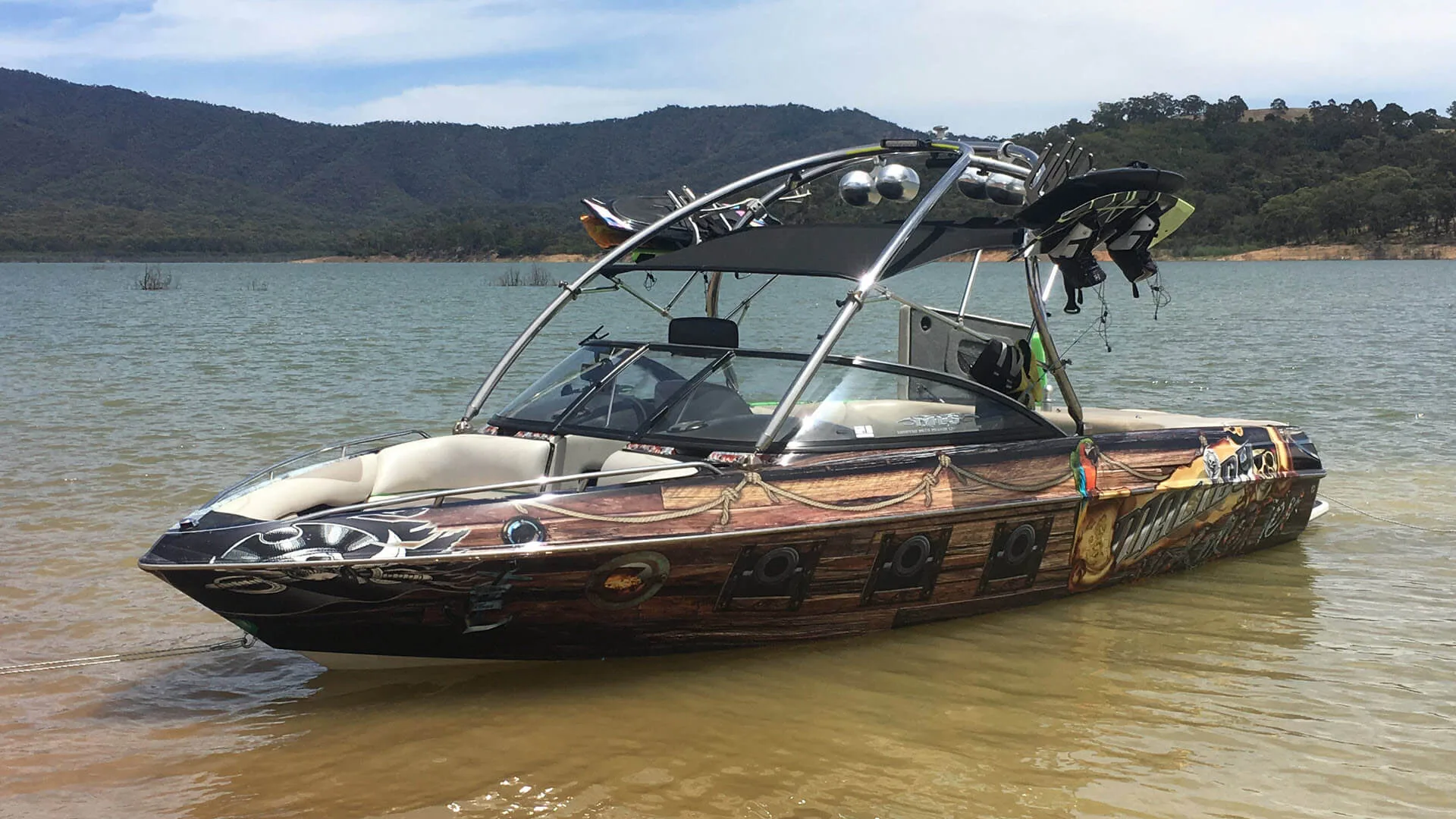 custom-malibu-boat-wrap-benher-signs High-Quality Car & Boat Wraps | BENHER Signage Melbourne - BENHER