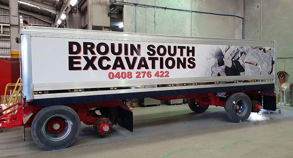 drouin-south-excavations-trailer Professional Trade Vehicle Signage | BENHER Melbourne - BENHER
