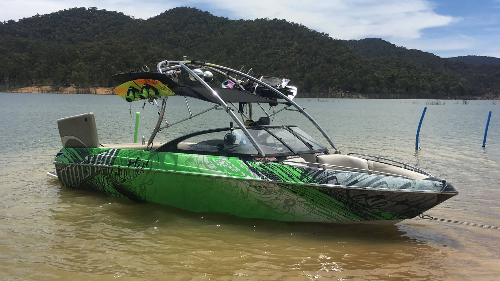 malibu-boat-wrap-by-benher-signs High-Quality Car & Boat Wraps | BENHER Signage Melbourne - BENHER